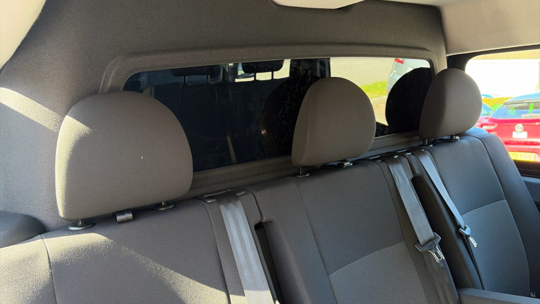 Vauxhall Vivaro L2 Diesel 2.2 Turbo D 150 Pro H1 Double Cab Auto